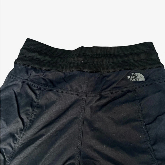 The North Face Ladies Capri Performance Wear Pants Black Size Small - Picture 4 of 5